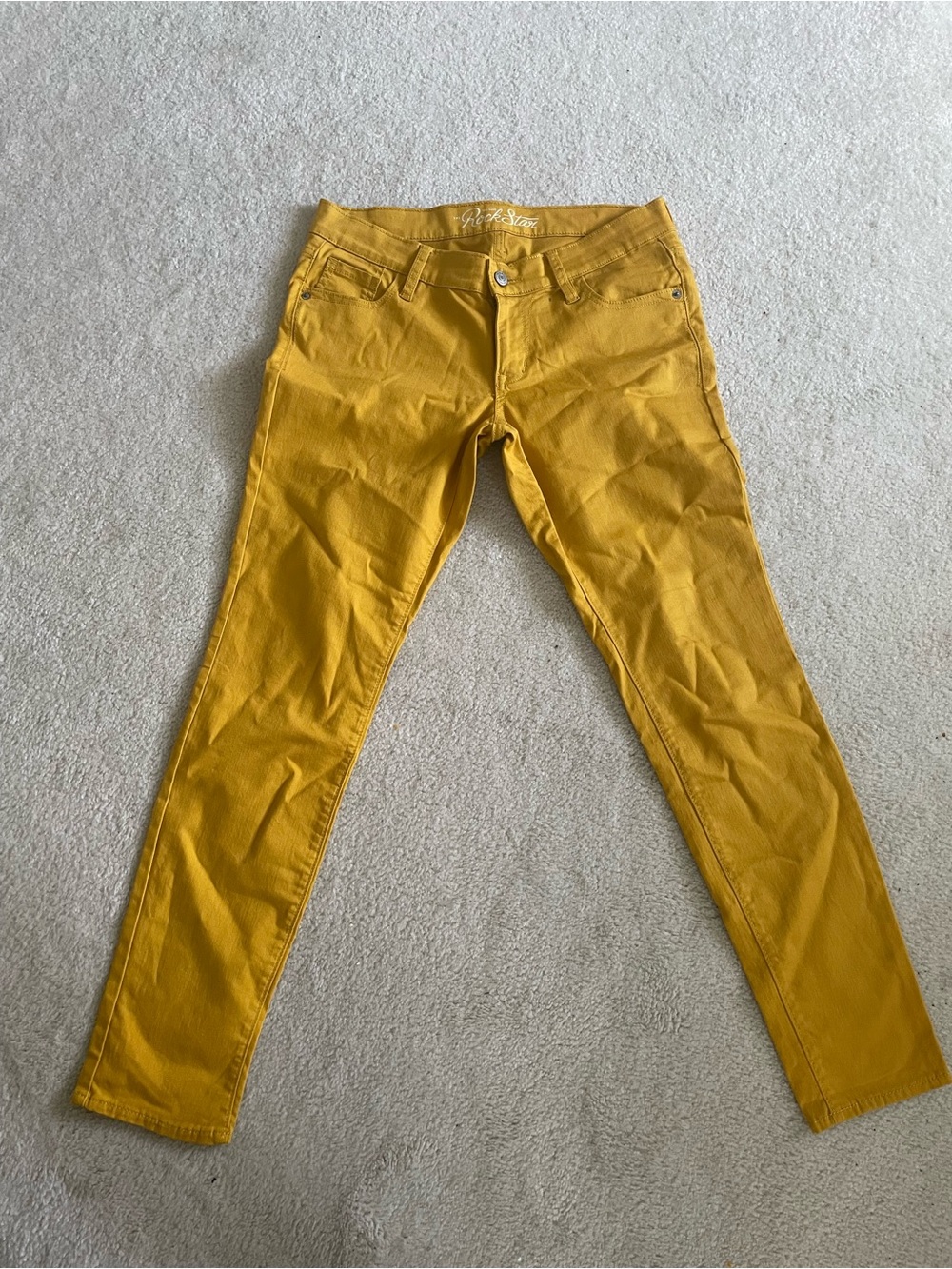 Mustard Yellow Woman’s Slim-Fit Jeans